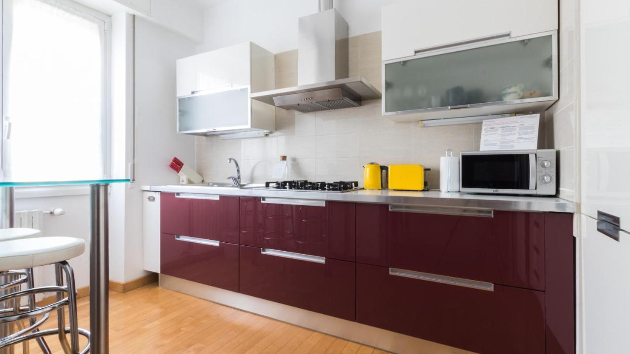 Italianway - Carlo Troya 17 Apartment มิลาน ภายนอก รูปภาพ